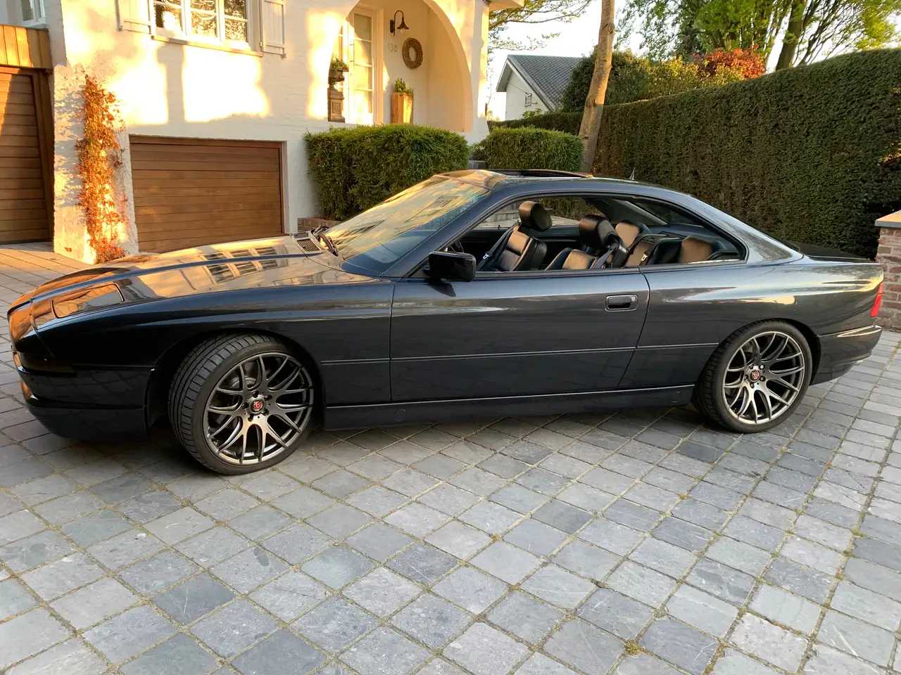 BMW 850, foto 3