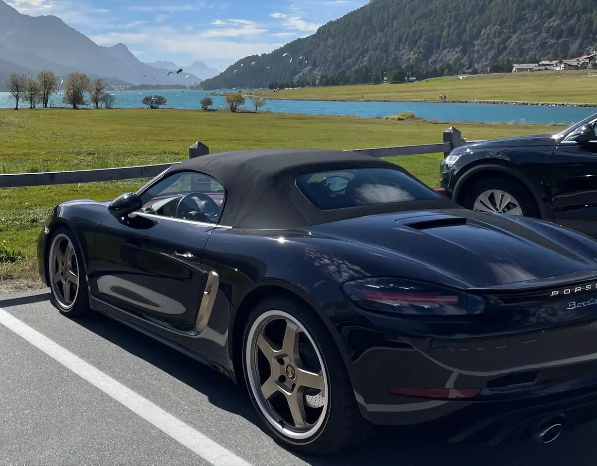 Porsche 718