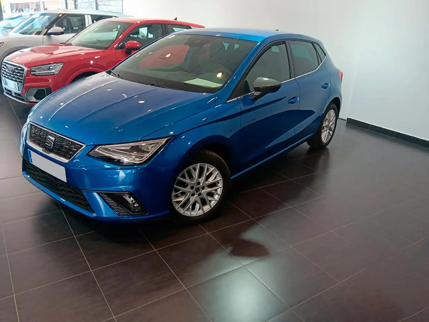 SEAT Ibiza 1.0 TSI 115CV SPECIAL EDITION Niebieski - 2