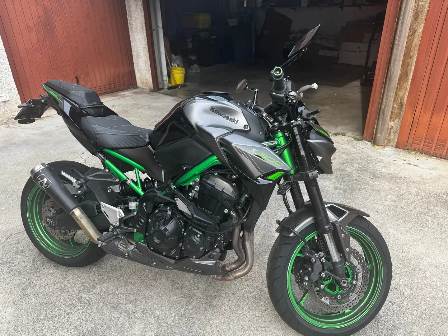 Kawasaki Z 900 Noir - 1