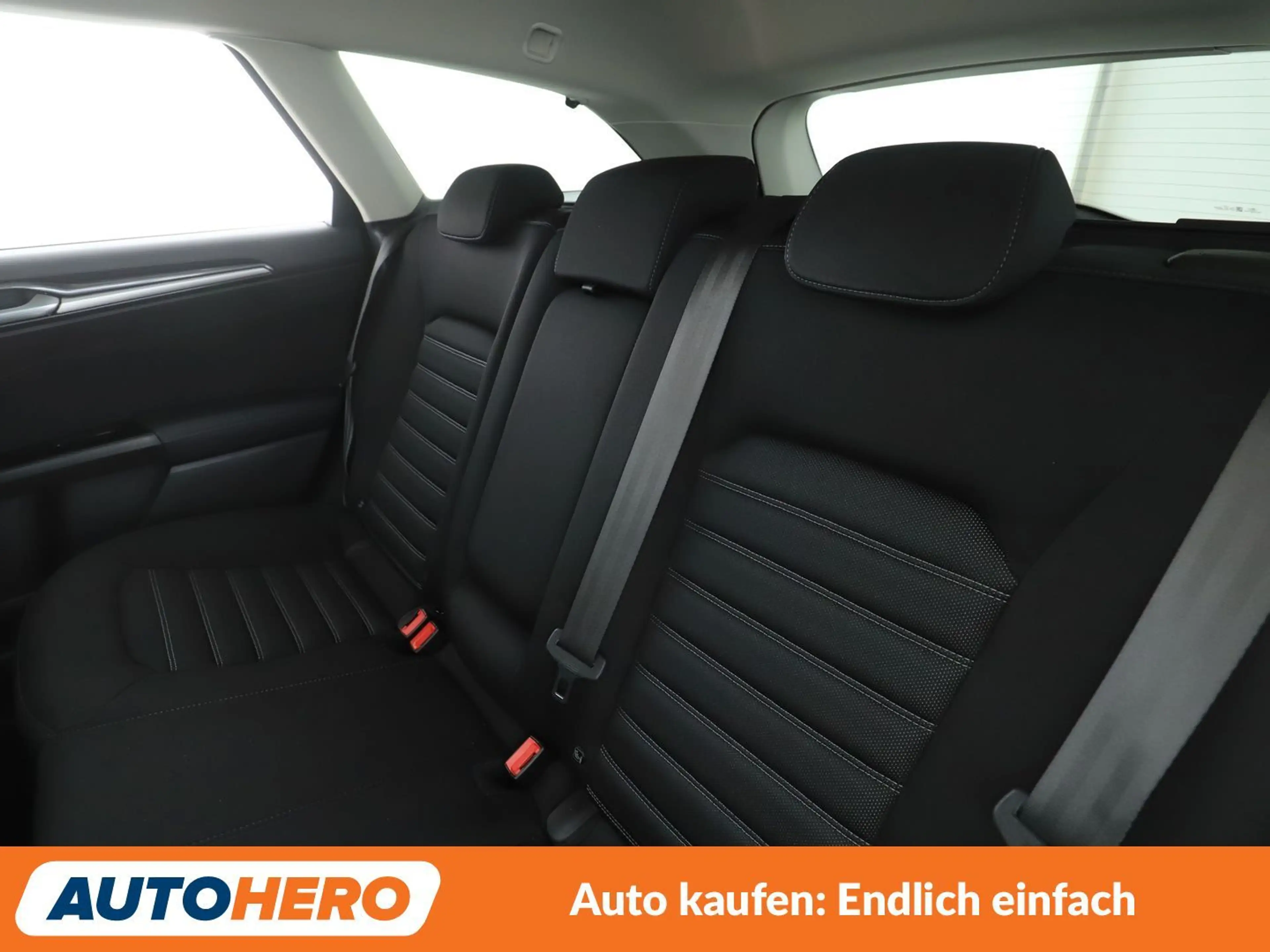 Ford Mondeo 2.0 TDCi EcoBlue Business Edition*NAVI*PDC*KLIMA* — photo 14