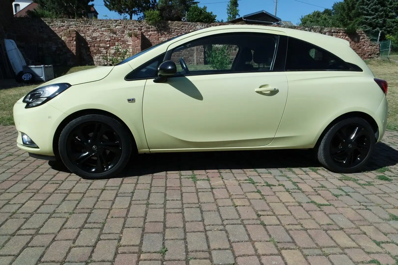 Opel Corsa Color Edition Beige - 2
