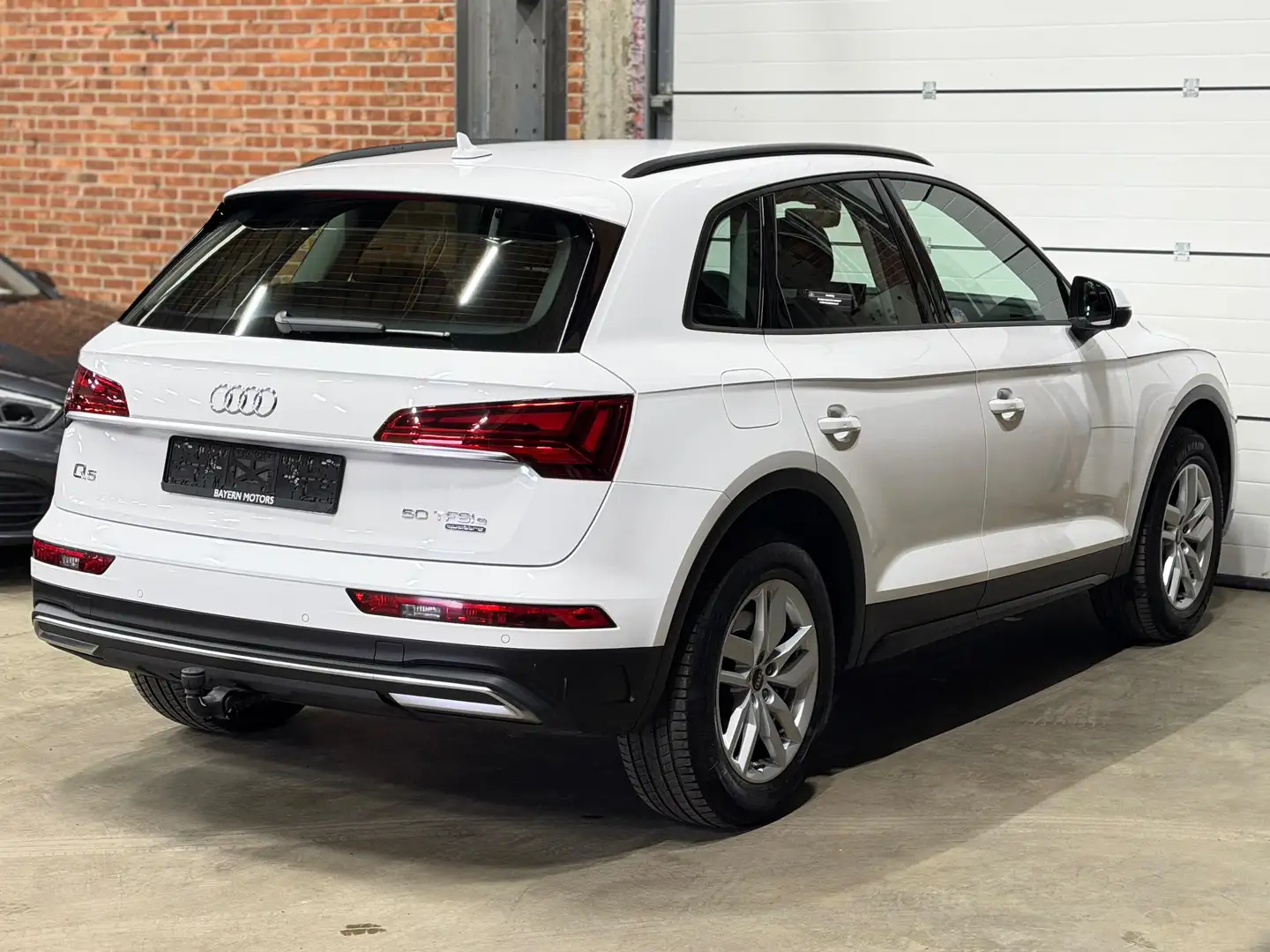 Audi Q5 50 TFSIe quattro S tronic Plug in Hybride Benzine Blanc - 2