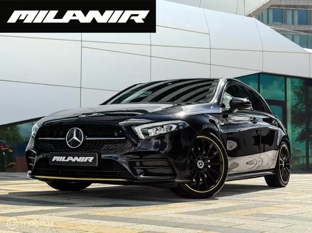 Mercedes-Benz A 220 Editon 1 AMG Line | Pano | Camera