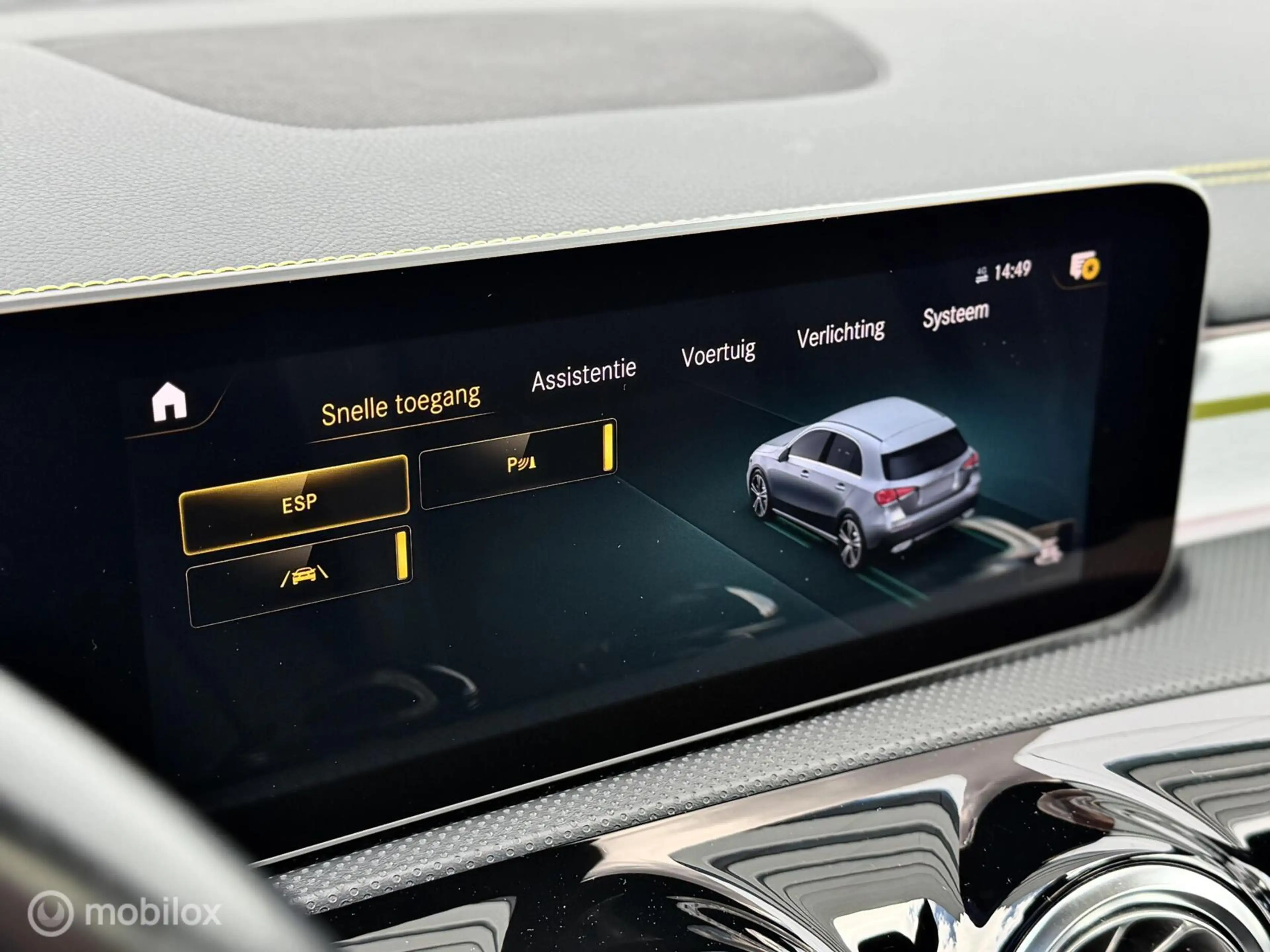 Mercedes-Benz A 220 Editon 1 AMG Line | Pano | Camera — photo 27