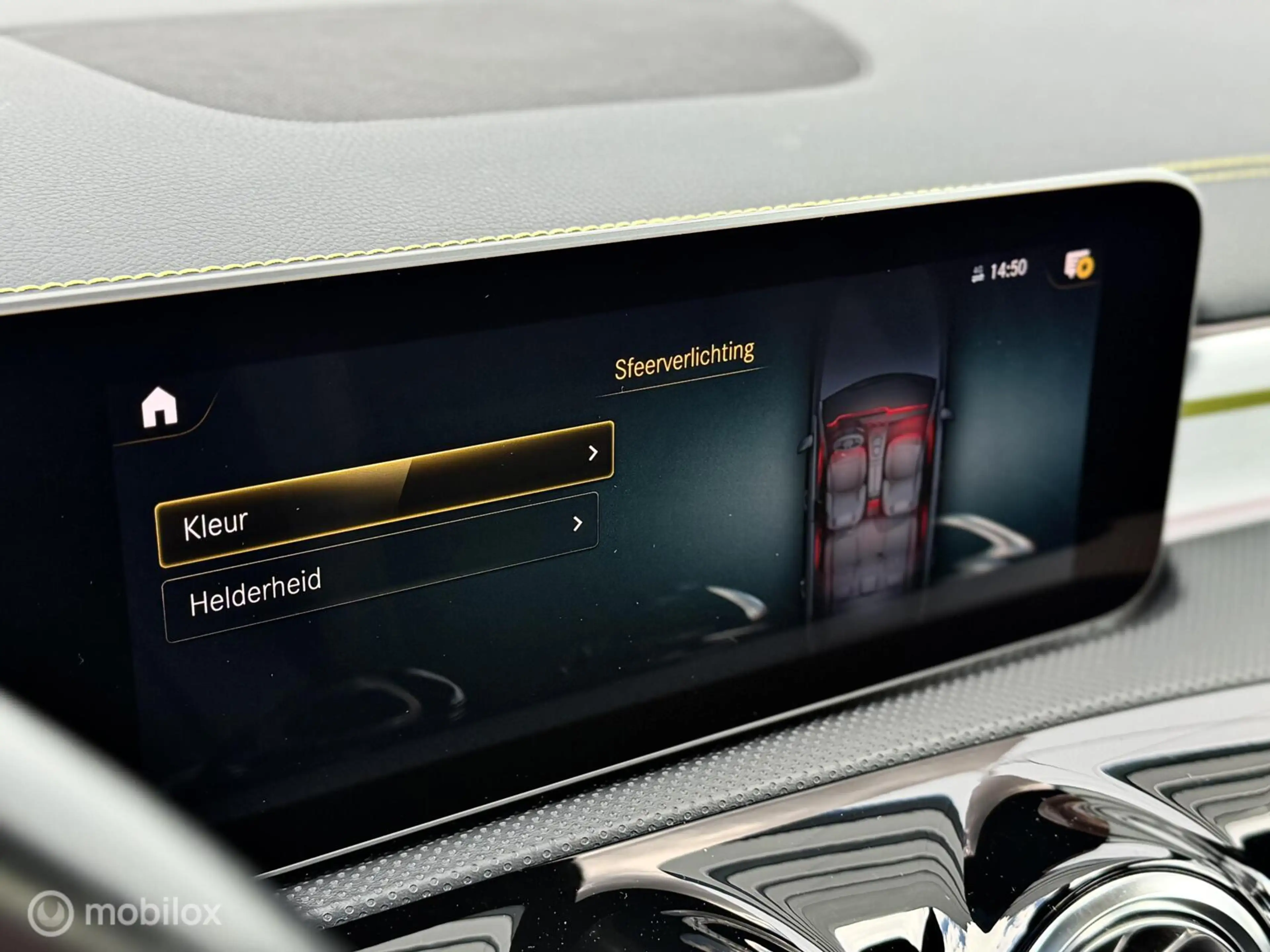 Mercedes-Benz A 220 Editon 1 AMG Line | Pano | Camera — photo 29