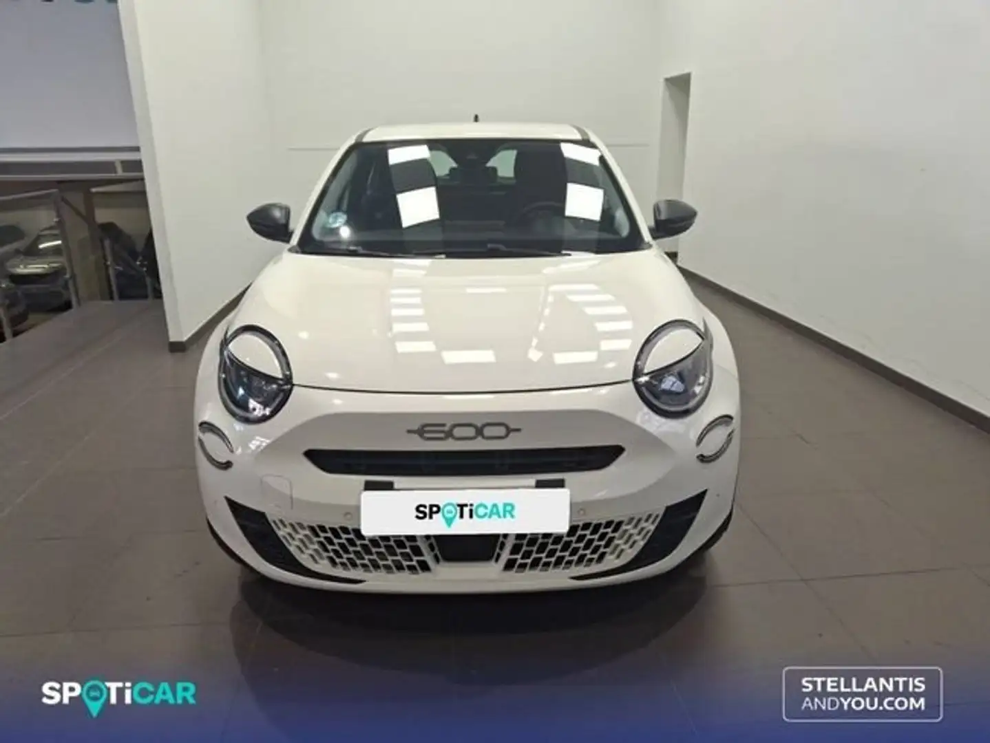 Fiat 600 MHEV 1.2 74kW (100CV) DDCT - Blanco - 2
