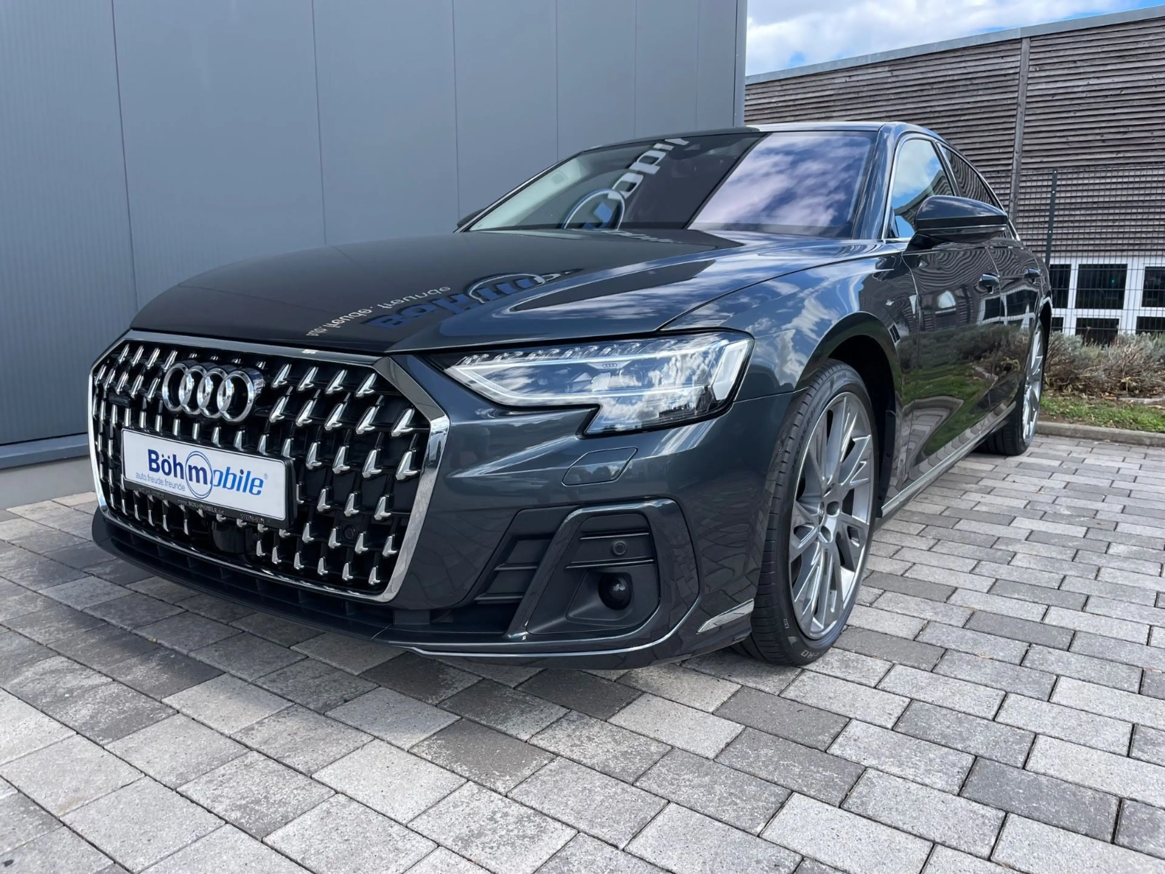 Audi A8 60 TFSI e quattro/Pano/B+O/TV/Nacht/NP 160 — photo 3