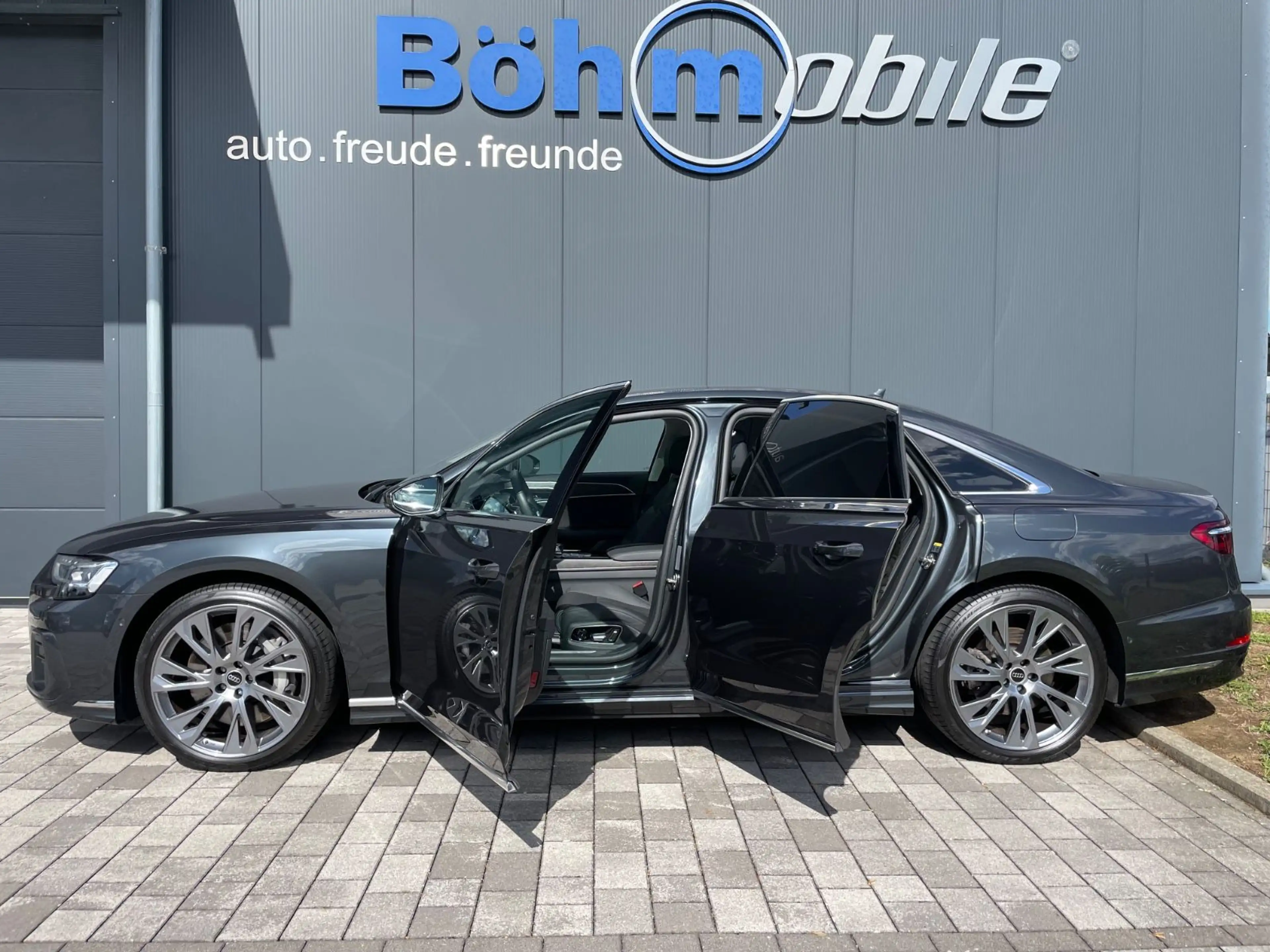 Audi A8 60 TFSI e quattro/Pano/B+O/TV/Nacht/NP 160 — photo 2