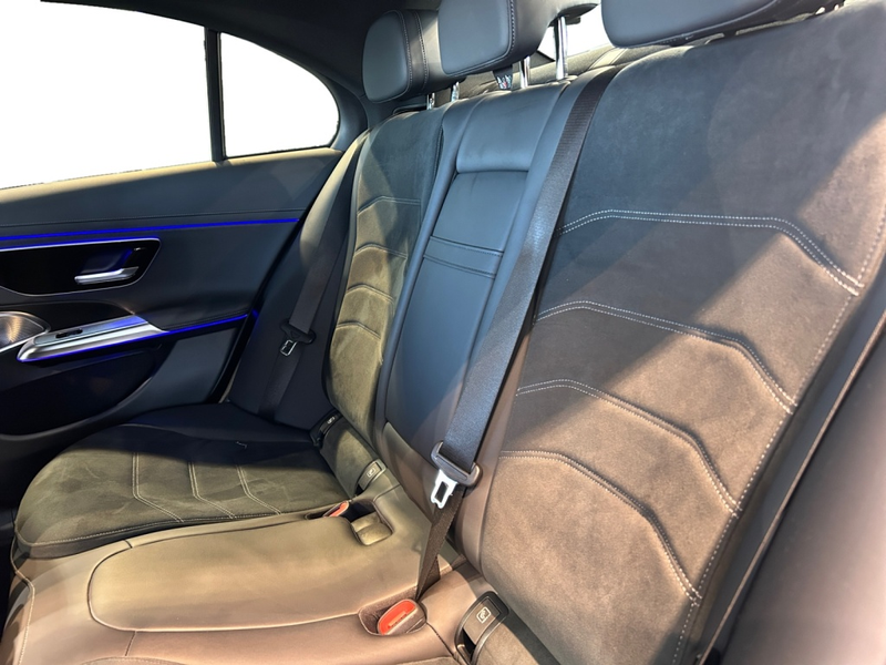 Mercedes-Benz E 300 de AMG AMG+MBUX+Superscreen+Burm+Wide+Cam — photo 12