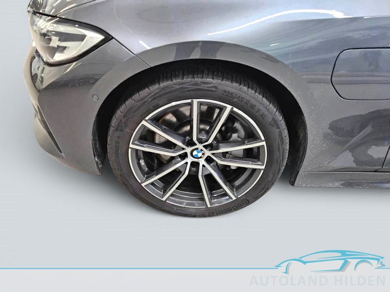 BMW 330 e Touring Sport Line/Pl.Hybrid/LED/18"/1 Hand — photo 6