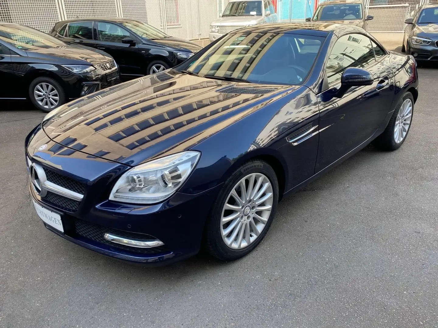 Mercedes-Benz SLK 250 CGI Cabrio/ 6Gang/BiXenon/PDC/LM/Panorama Bleu - 1