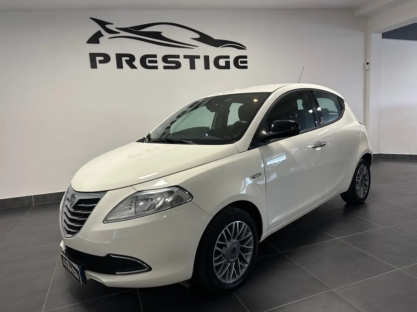 Lancia Ypsilon YPSILON 0.9 NEOPATENTATI 86CV AUTOMATICA UNIPRO - 2