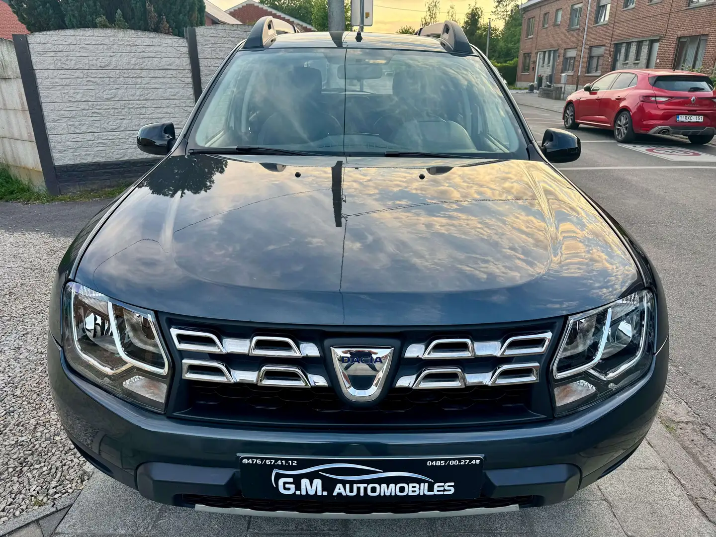 Dacia Duster 1.5 dCi Ambiance*GPS*CAMERA*AIRCO*1ER PROP* Gris - 2