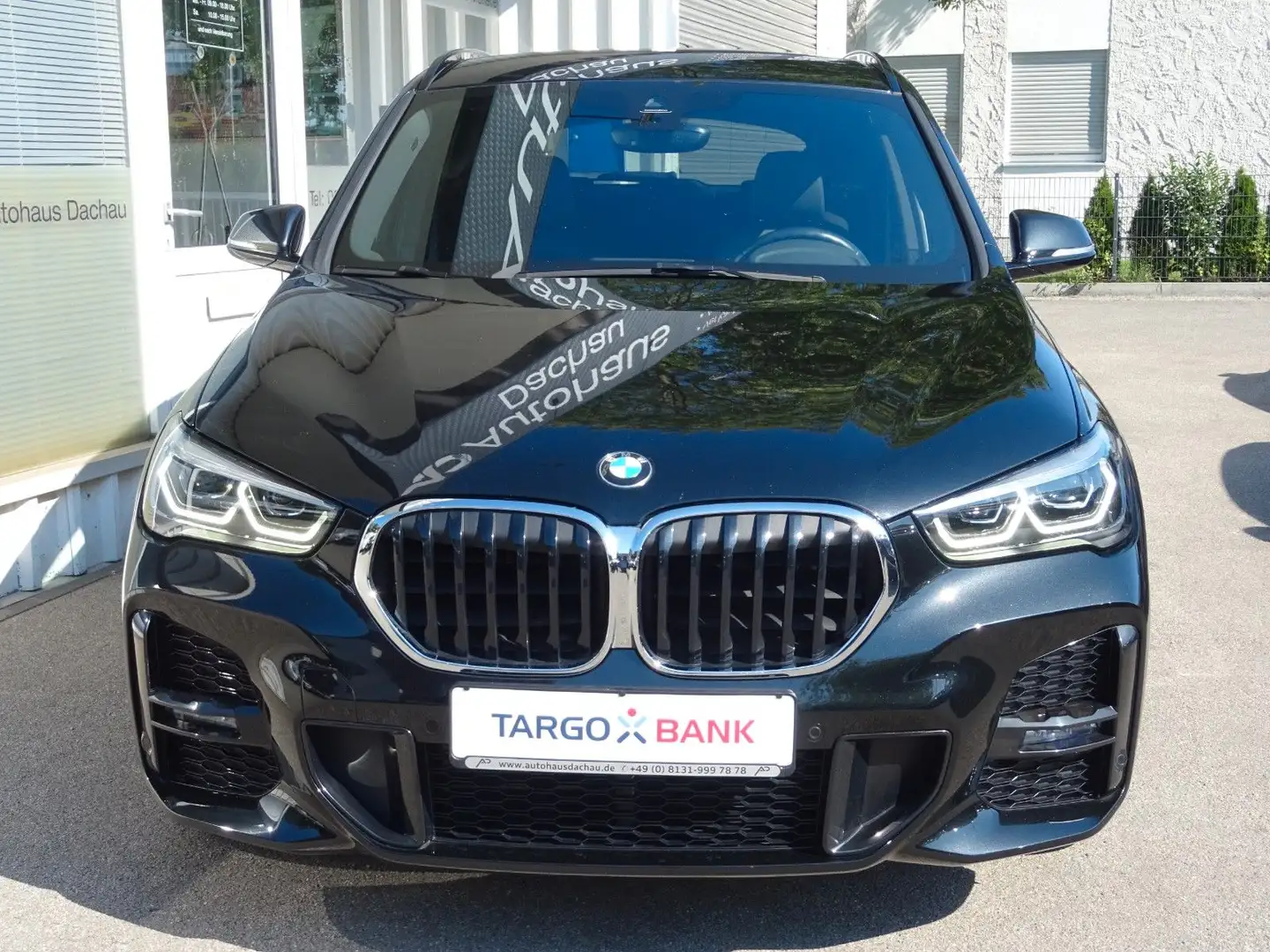 BMW X1 sDrive18d Aut M Sportpaket 18" Navi Leder LED Schwarz - 2