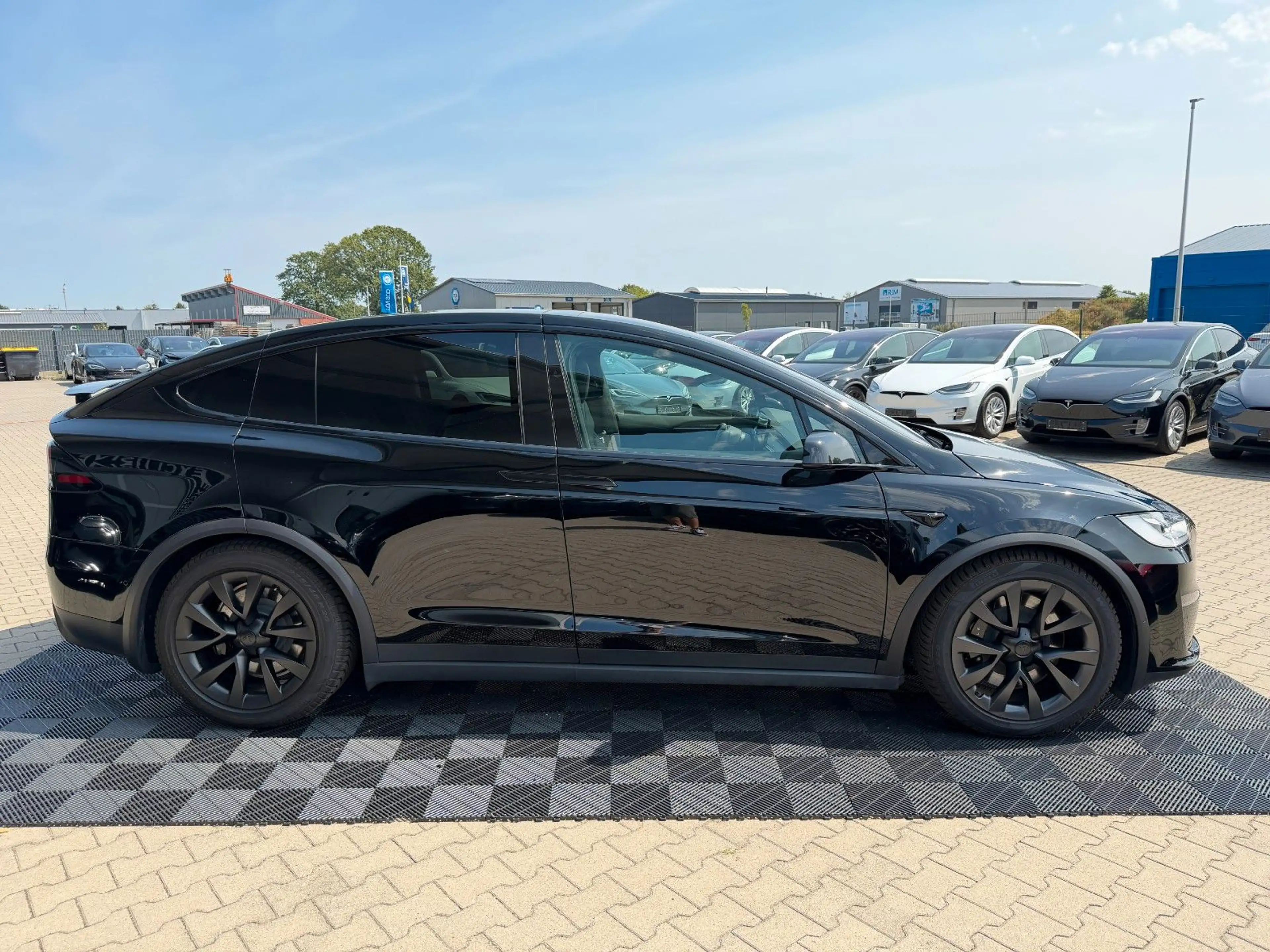 Tesla Model X MODEL X PLAID | ENHANCED AUTOPILOT | 6 SEATER — photo 6