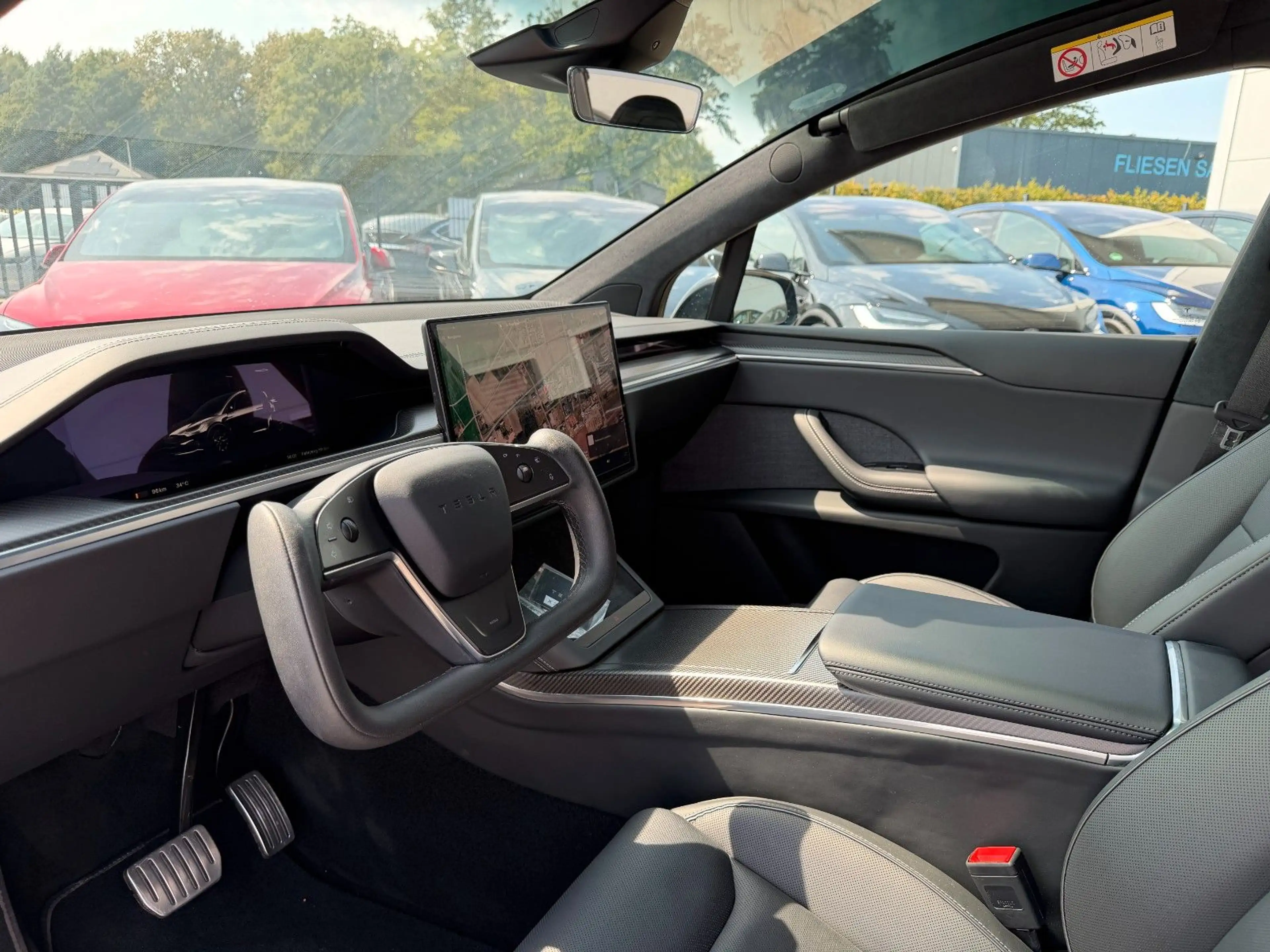 Tesla Model X MODEL X PLAID | ENHANCED AUTOPILOT | 6 SEATER — photo 11