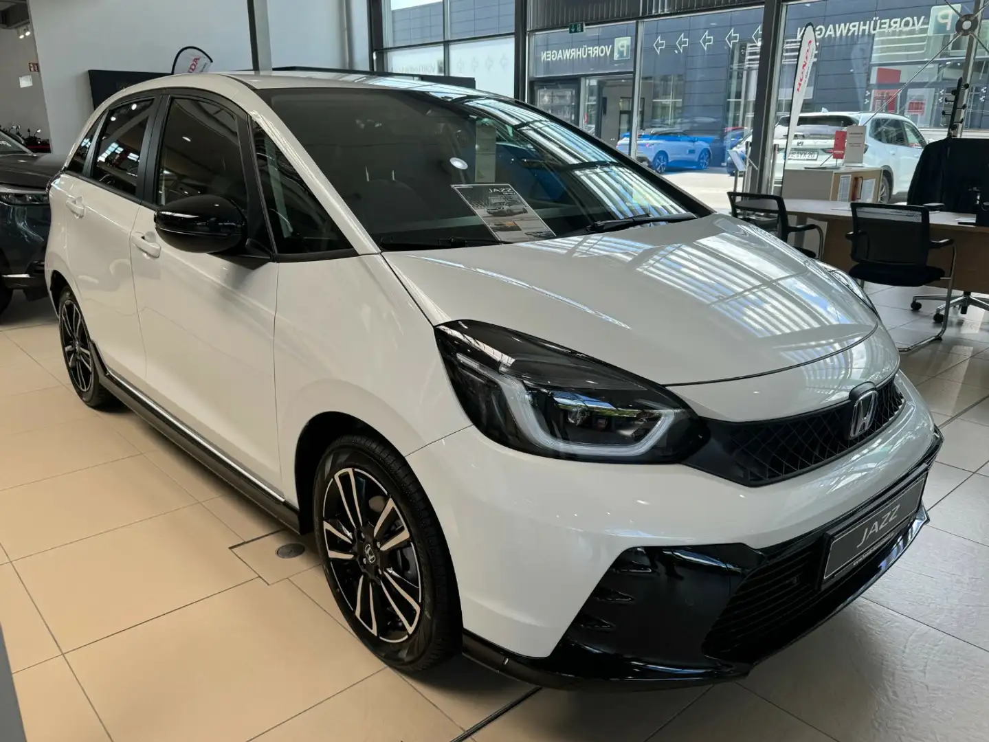 Honda Jazz 1.5 Advance Sport Blanc - 1