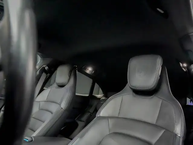 Porsche Taycan view 11