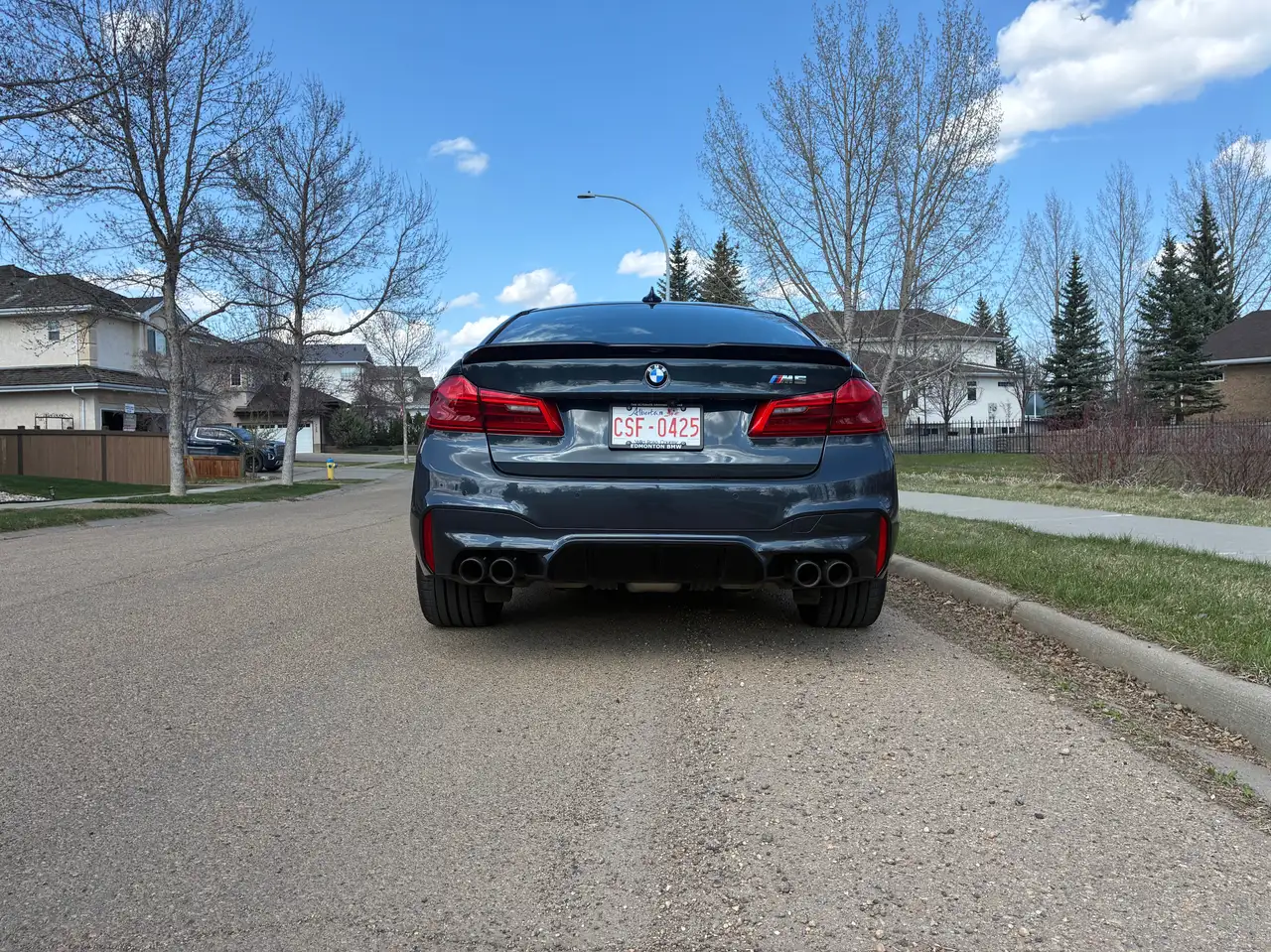 BMW M5 снимка BMW M5