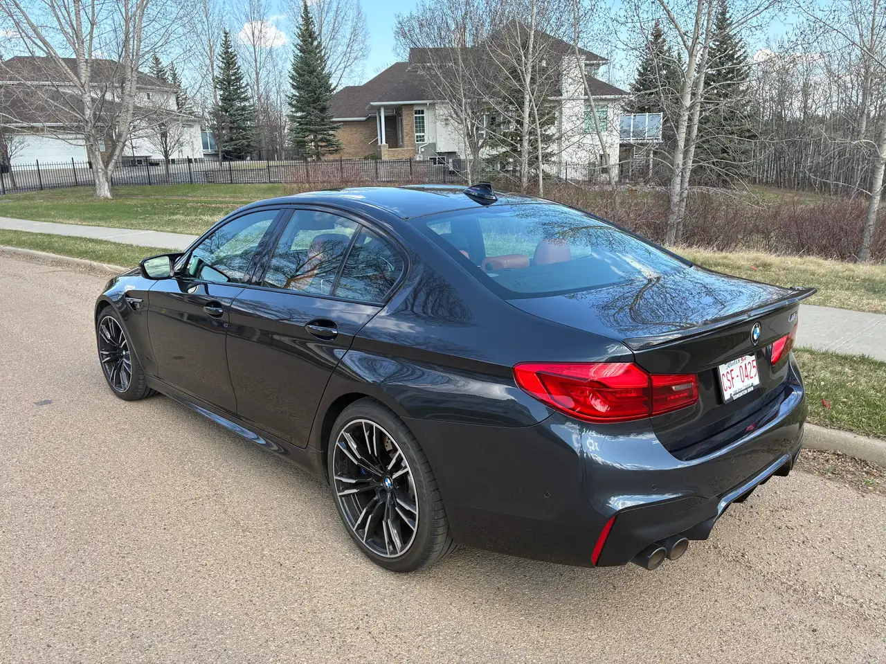 BMW M5 снимка BMW M5