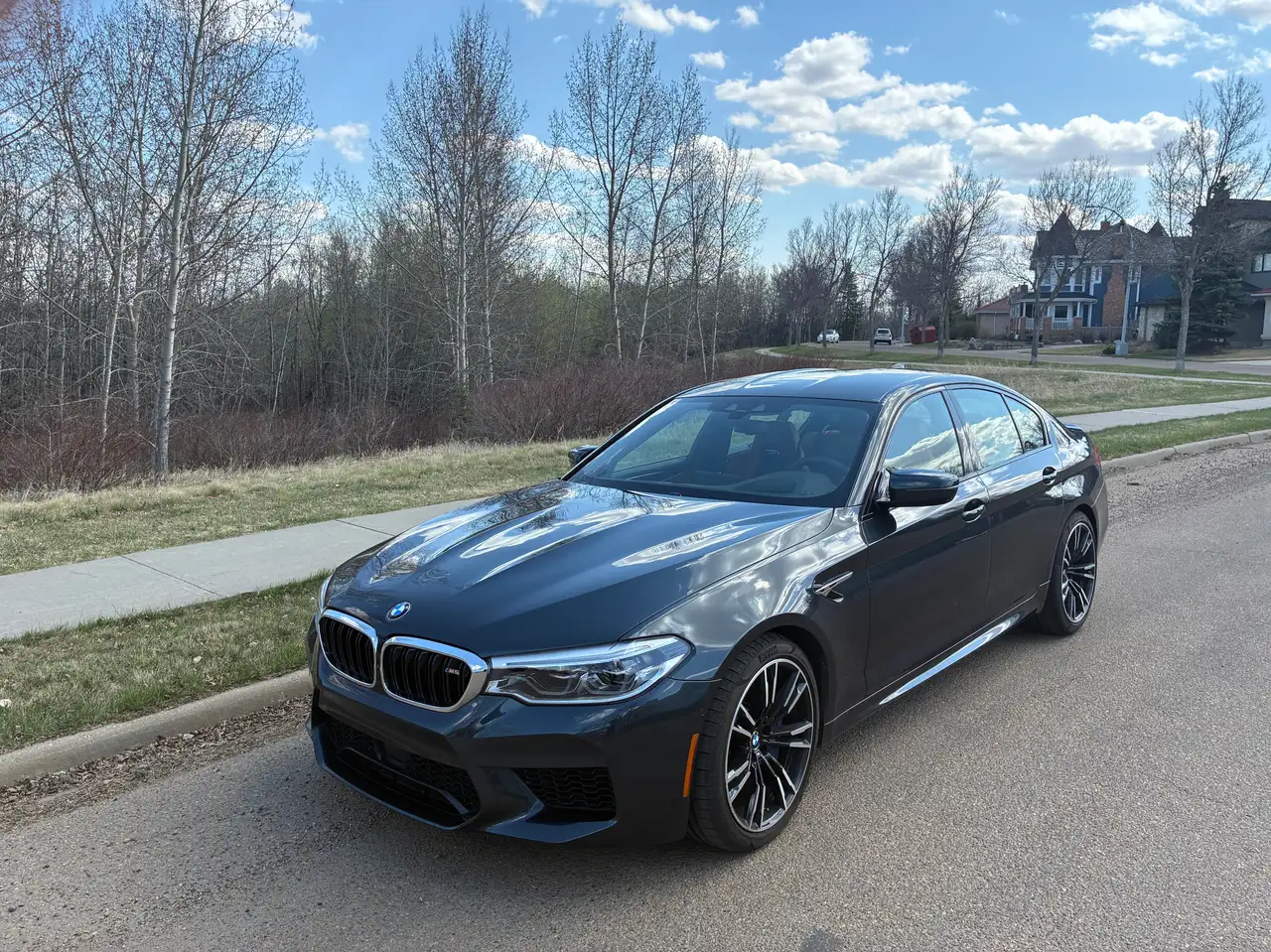 BMW M5 снимка BMW M5