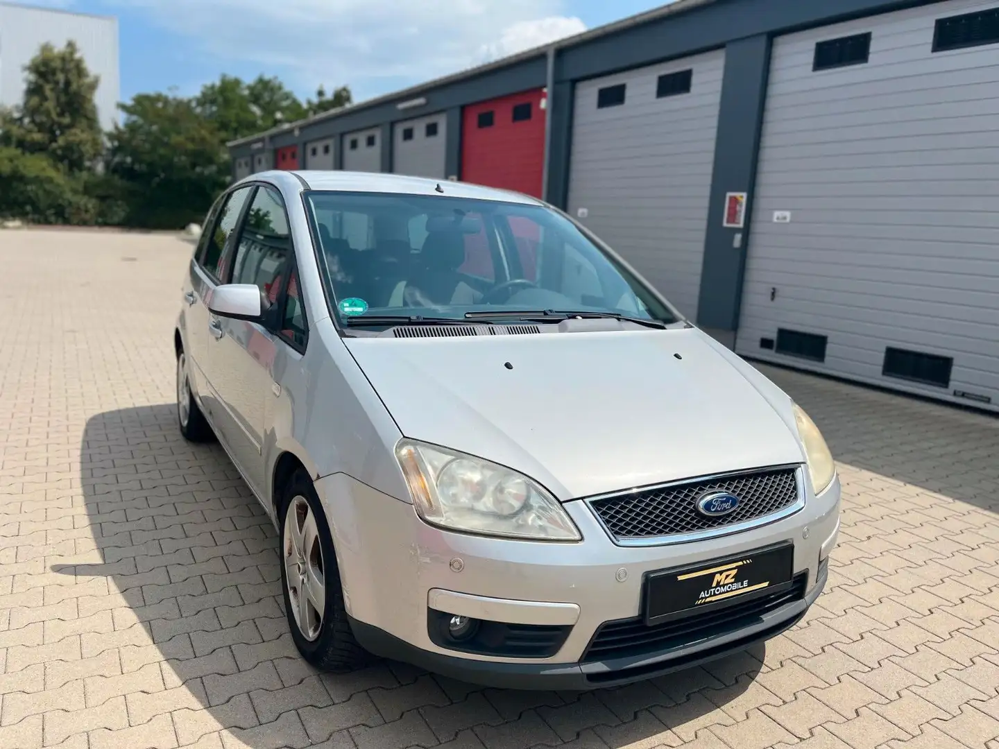 Ford Focus C-MAX Fun X Automatik 1Hand Argent - 1