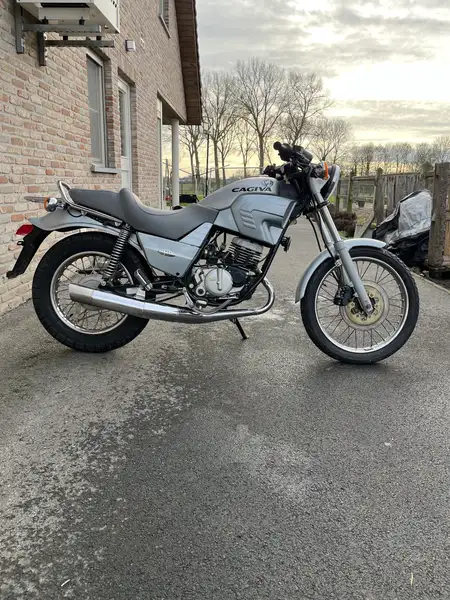 Cagiva Roadster 125 - foto 8