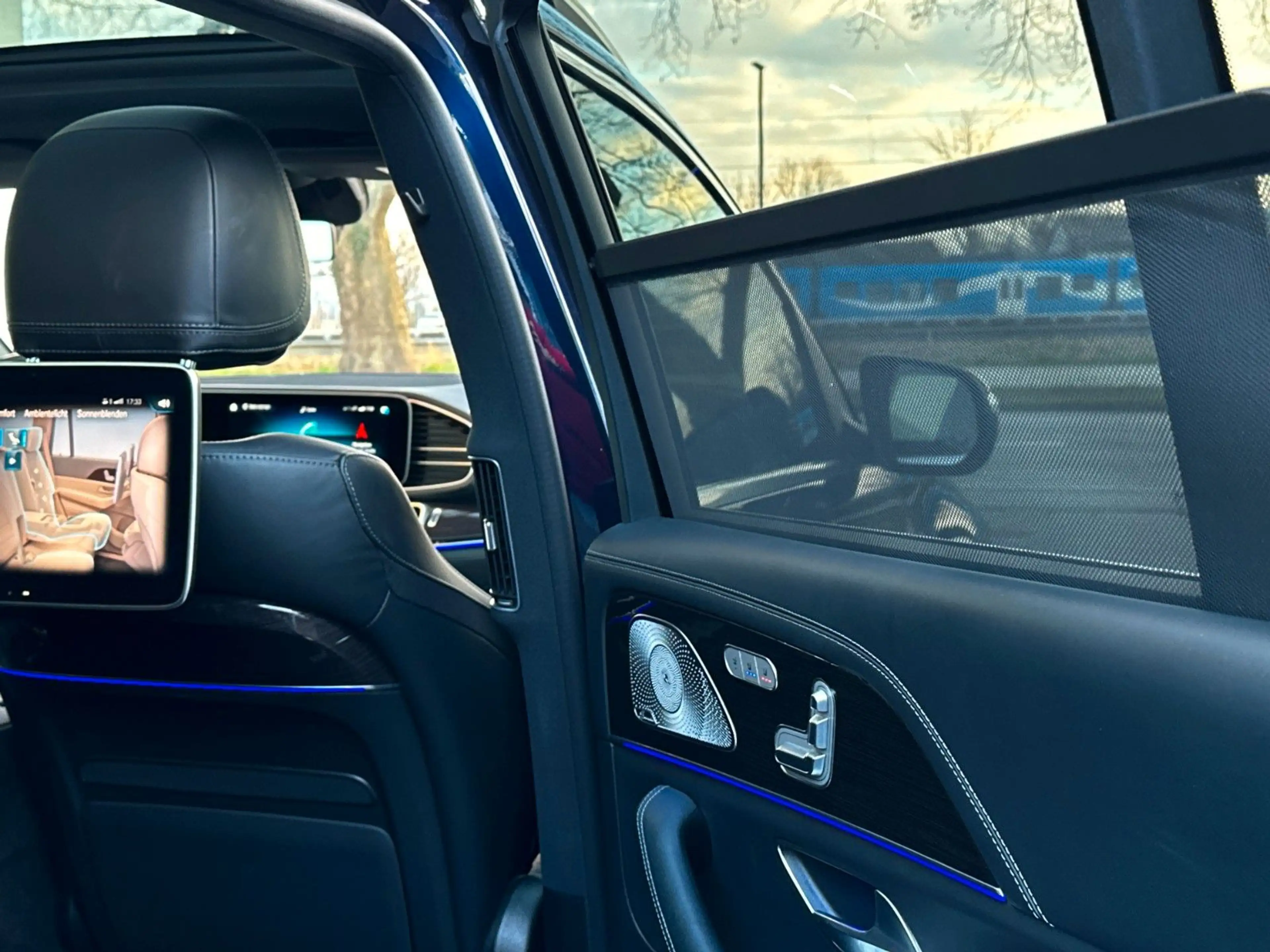 Mercedes-Benz GLS 400 d E-ACTIVE BODY | VOLL| Maybach Interieur — photo 15