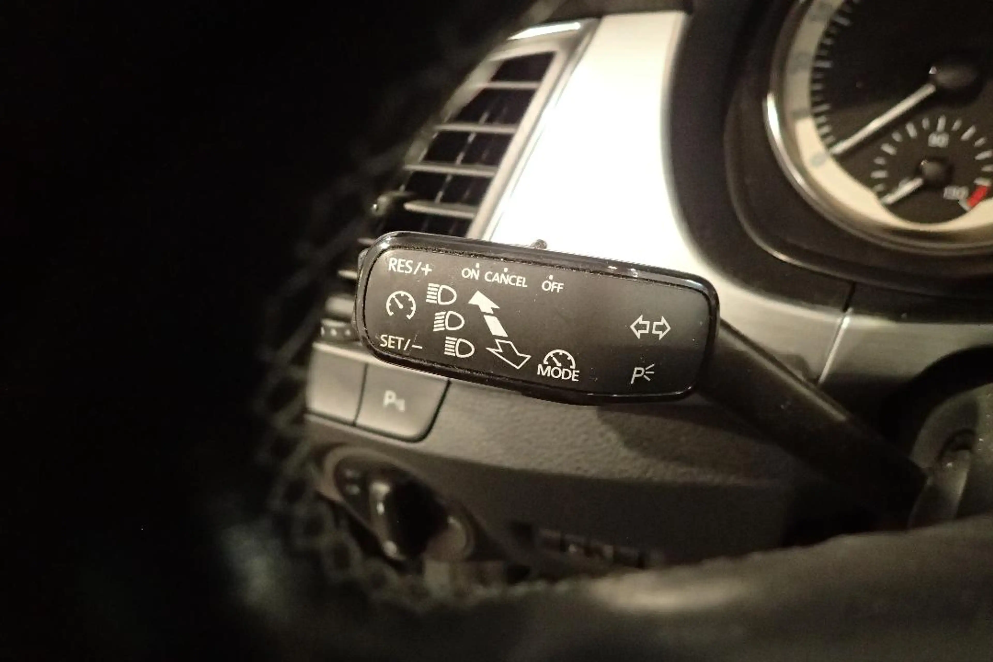 Skoda Fabia Edition  TDI CLIMATRONIC NAVI WINTERPAKET 1.HAND — photo 13
