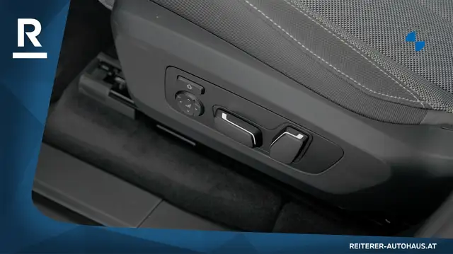 BMW X3 30e xDrive *M-Sportpaket Pro  *AHK Ansicht 28