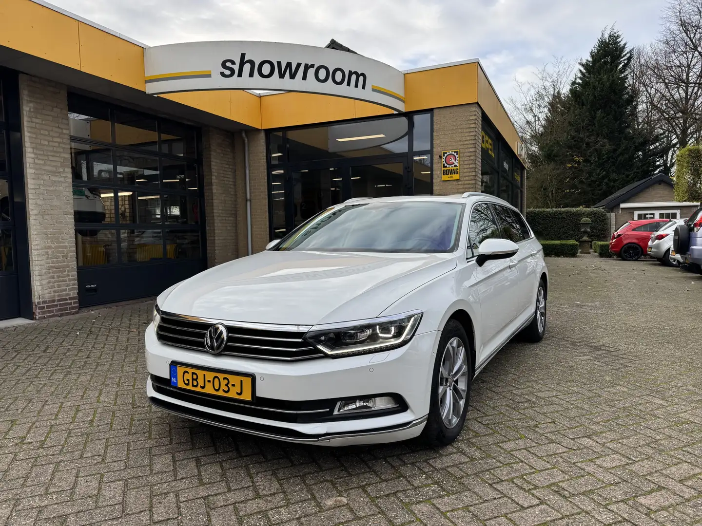 Volkswagen Passat Variant 1.6 TDI Highline Automaat Schuifdak Blanc - 1
