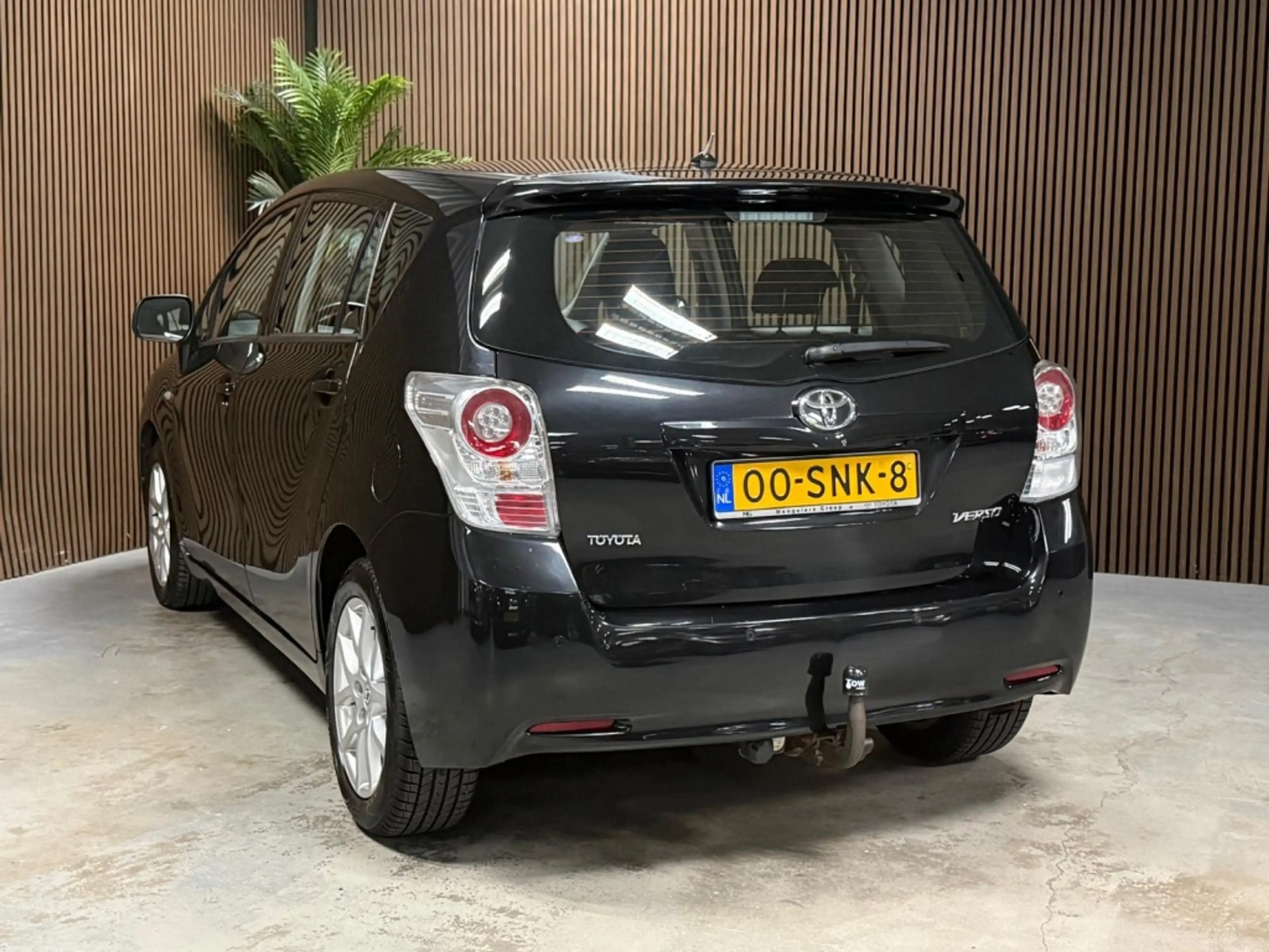 Toyota Verso 1.8 VVT-i Business — photo 5