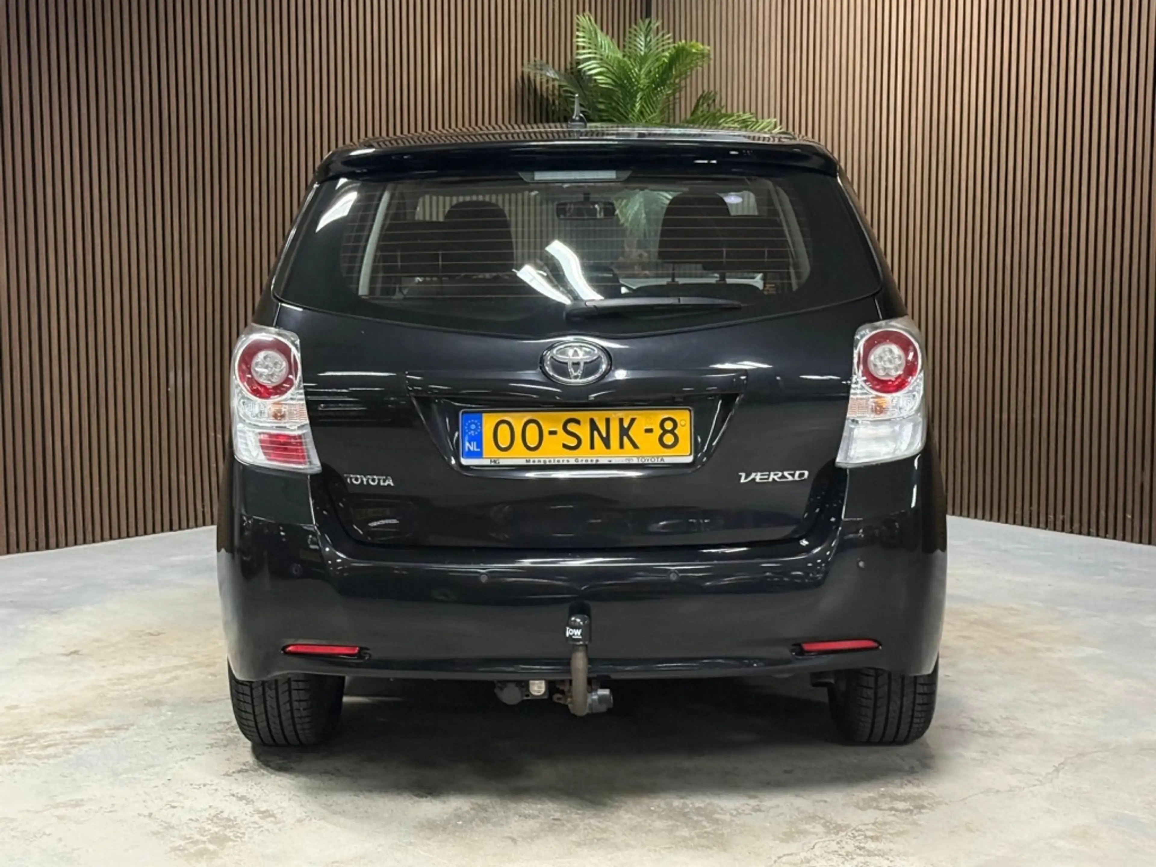 Toyota Verso 1.8 VVT-i Business — photo 6
