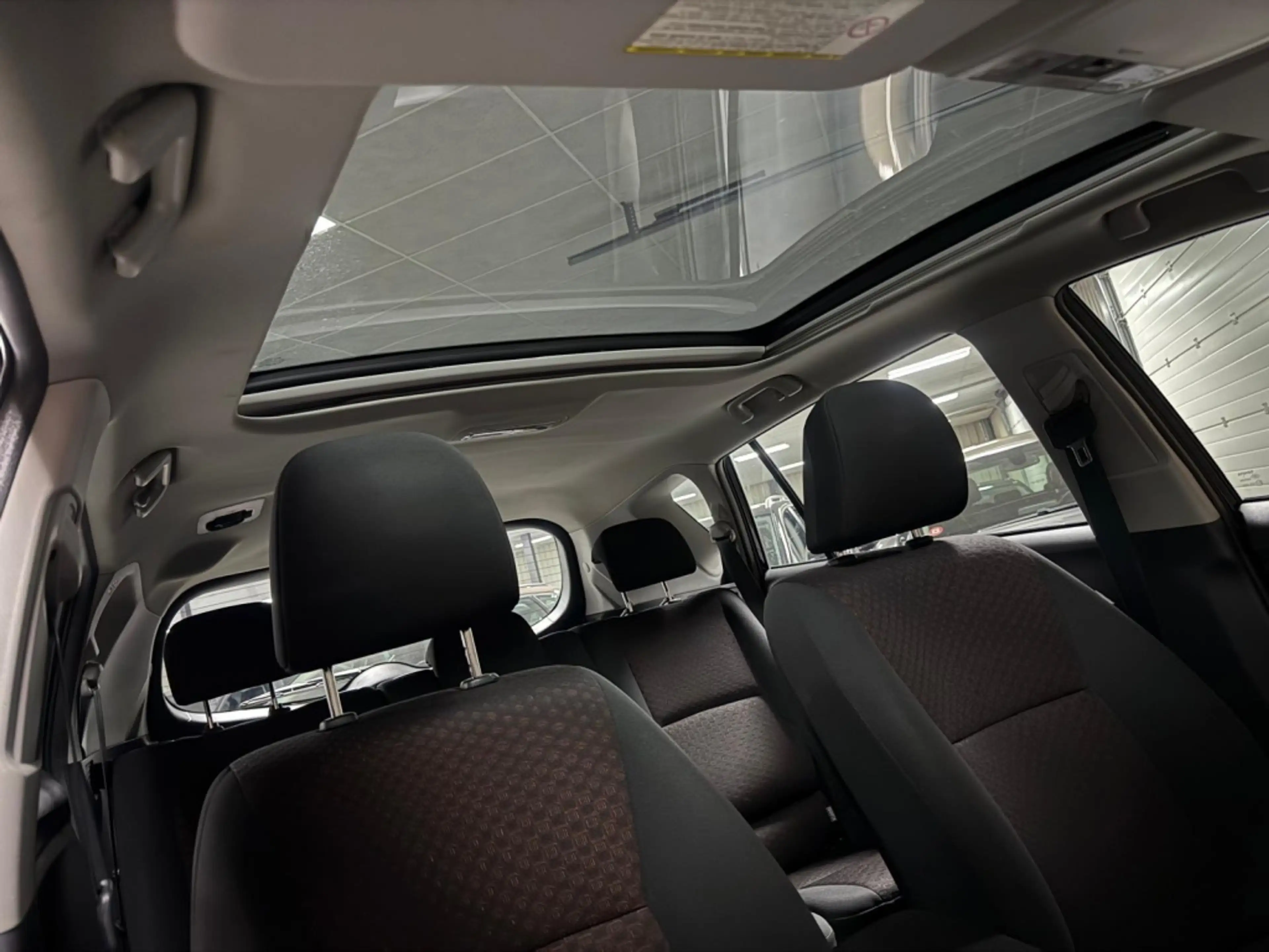 Toyota Verso 1.8 VVT-i Business — photo 12