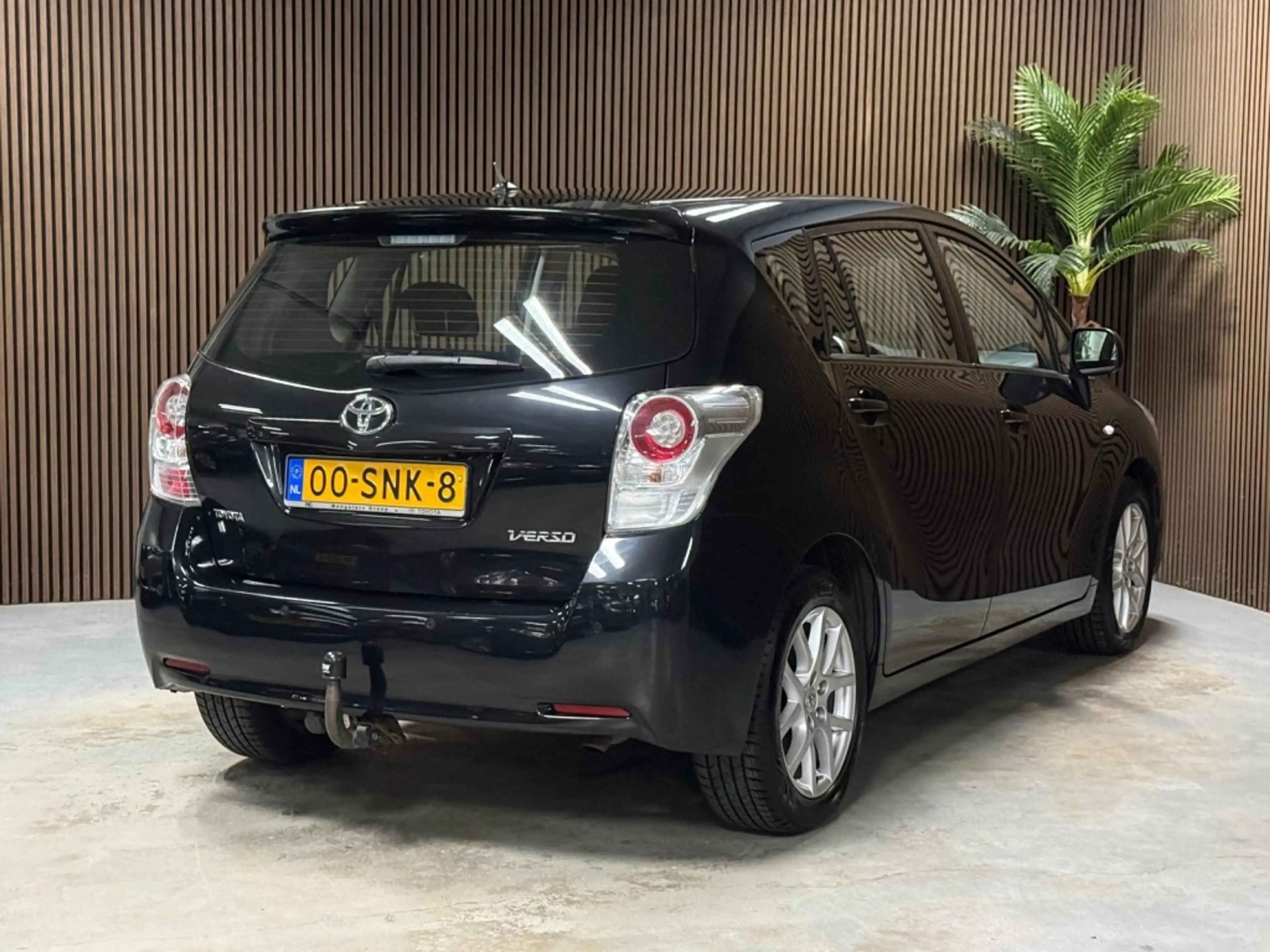 Toyota Verso 1.8 VVT-i Business — photo 7