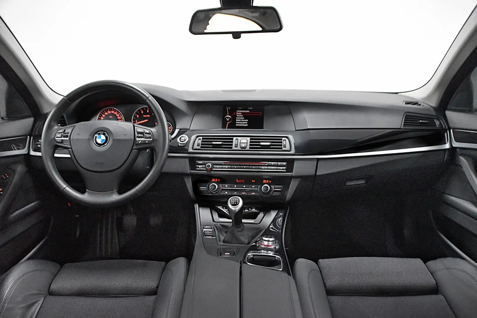 BMW 530 i *AUS 1 HAND*UNFALLFREI*TOP-ZUSTAND* Schwarz - 2