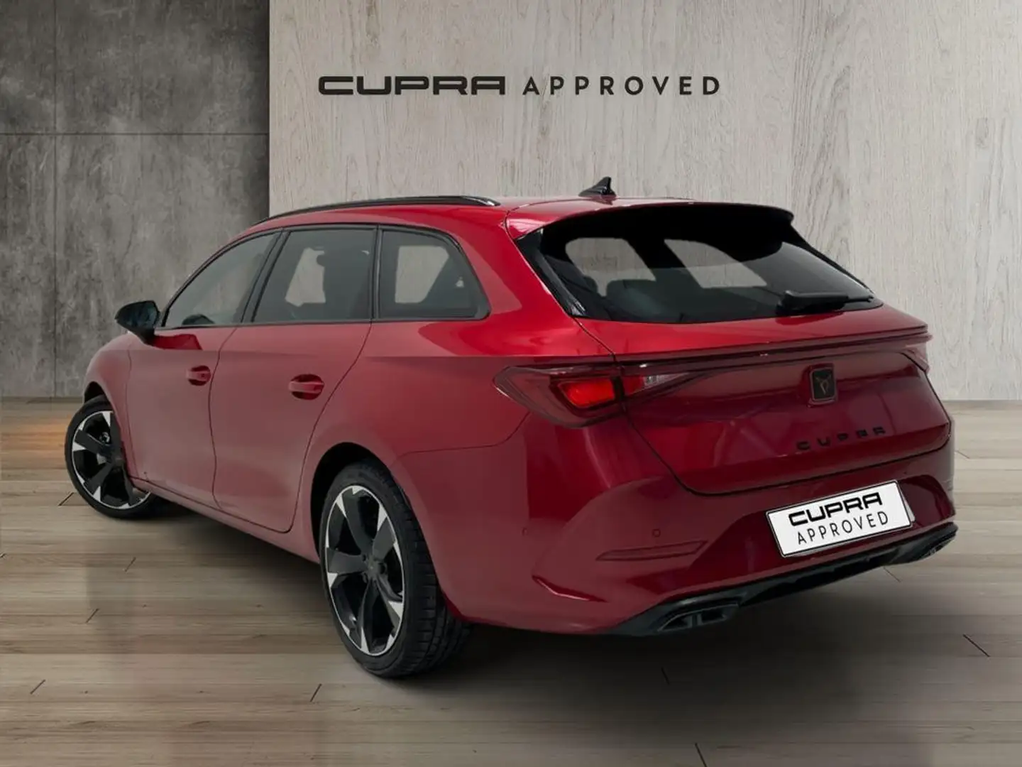 CUPRA Leon Sportstourer 1.5 ETSI DSG 110KW Červená - 2