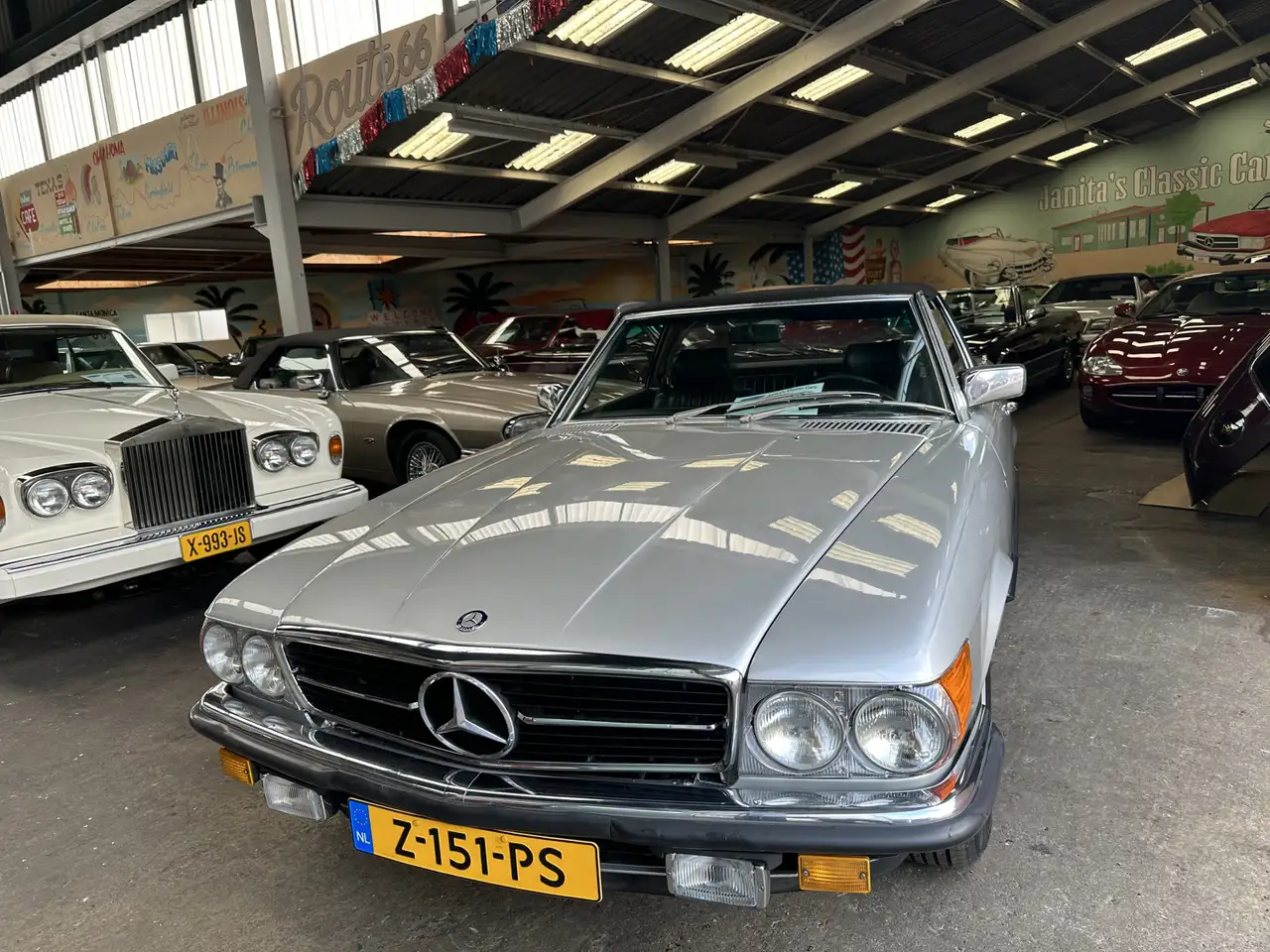 Mercedes-Benz SL 280 SL, foto 2
