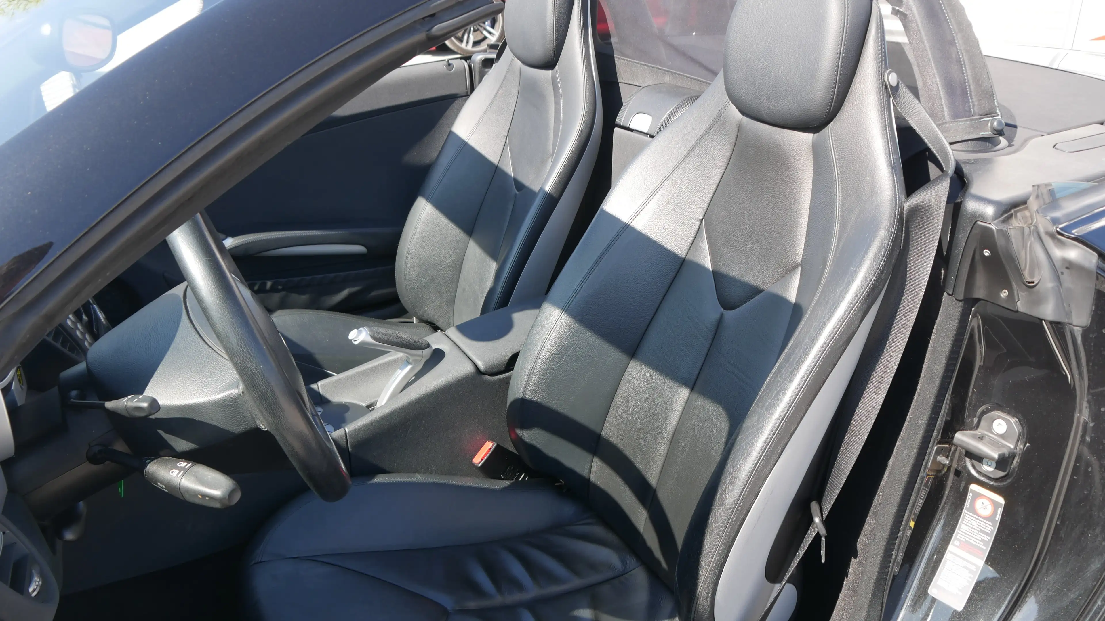 Mercedes-Benz SLK 200 1.8 Kompressor TÜV,- Kundendienst Neu Sitzheiz. — photo 12
