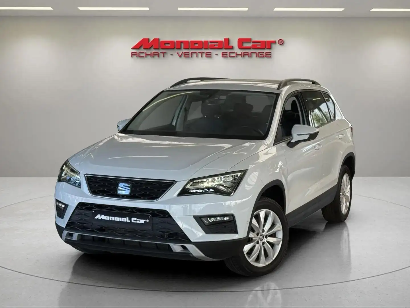 SEAT Ateca 1.0 TSI *CarPlay *Navigation *Caméra * GARANTIE Blanc - 1