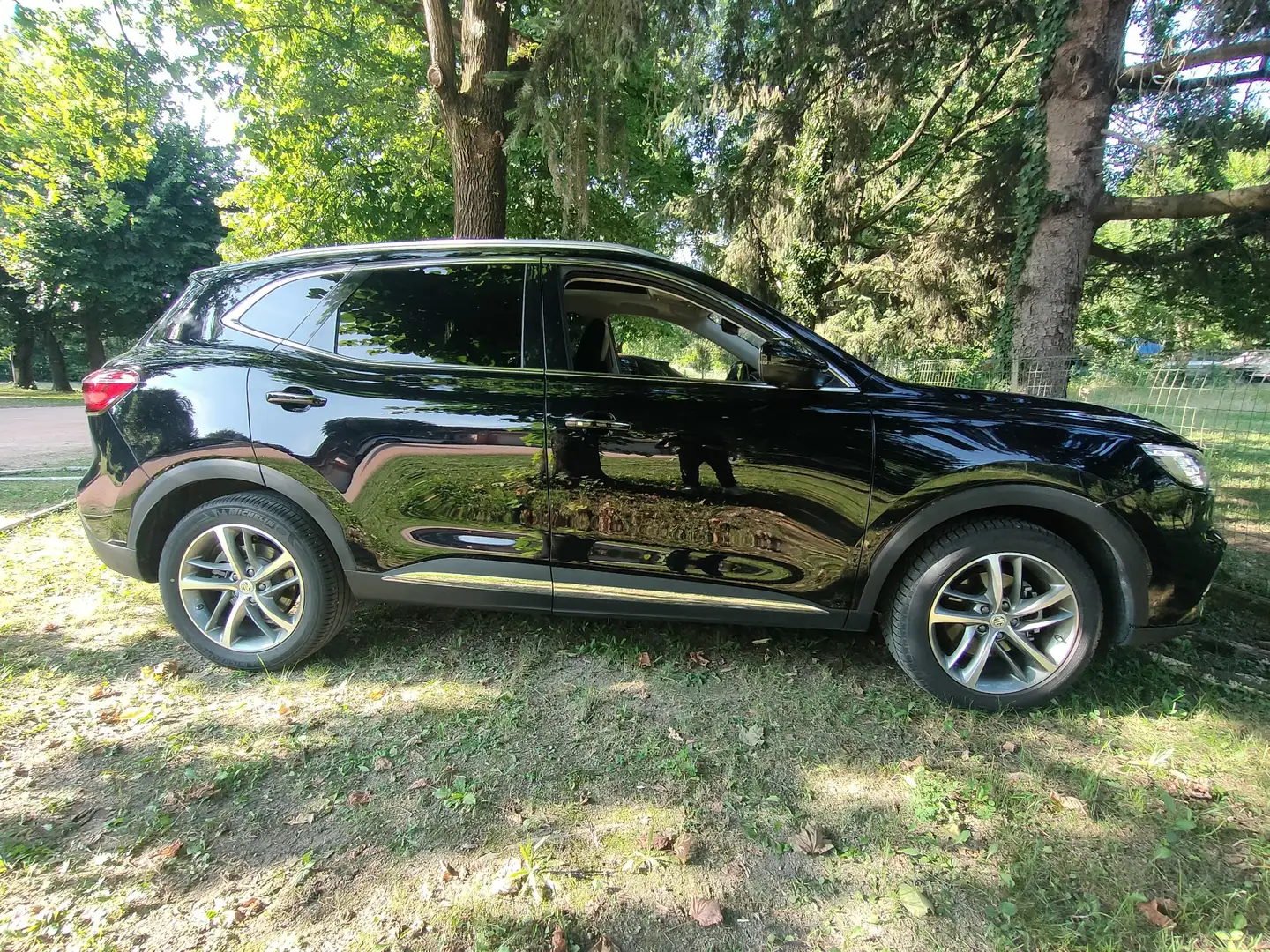 MG HS 1.5 t Luxury auto - 2