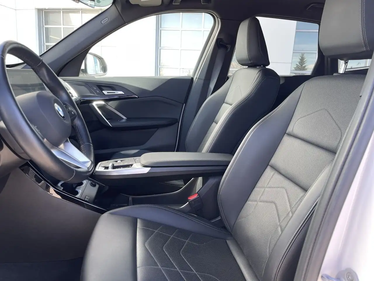 BMW X1 снимка BMW X1
