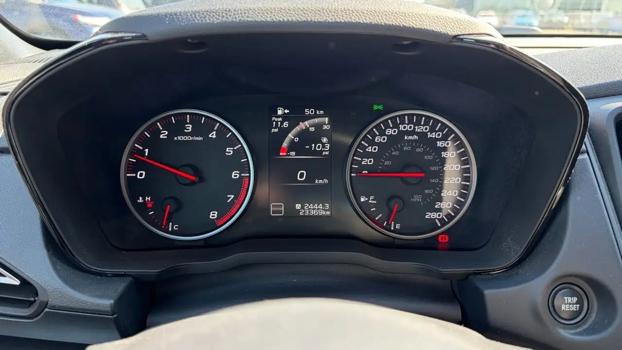 Subaru WRX снимка Subaru WRX