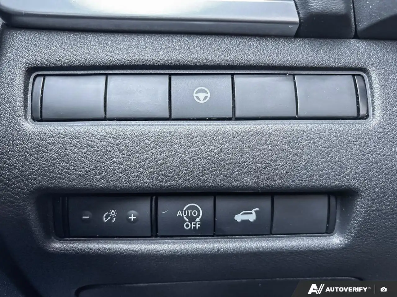 Nissan Rogue photo Nissan Rogue