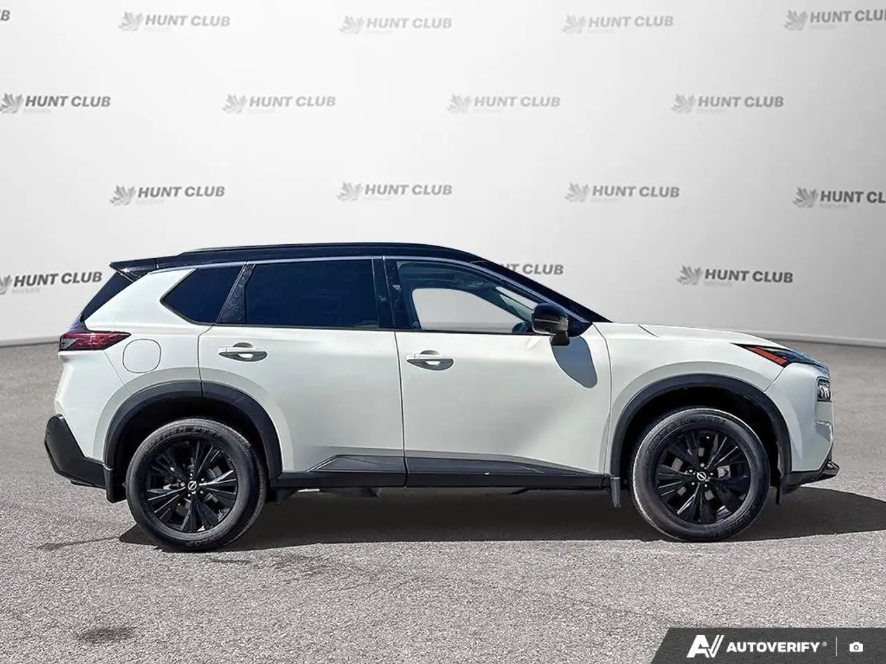 Nissan Rogue photo Nissan Rogue