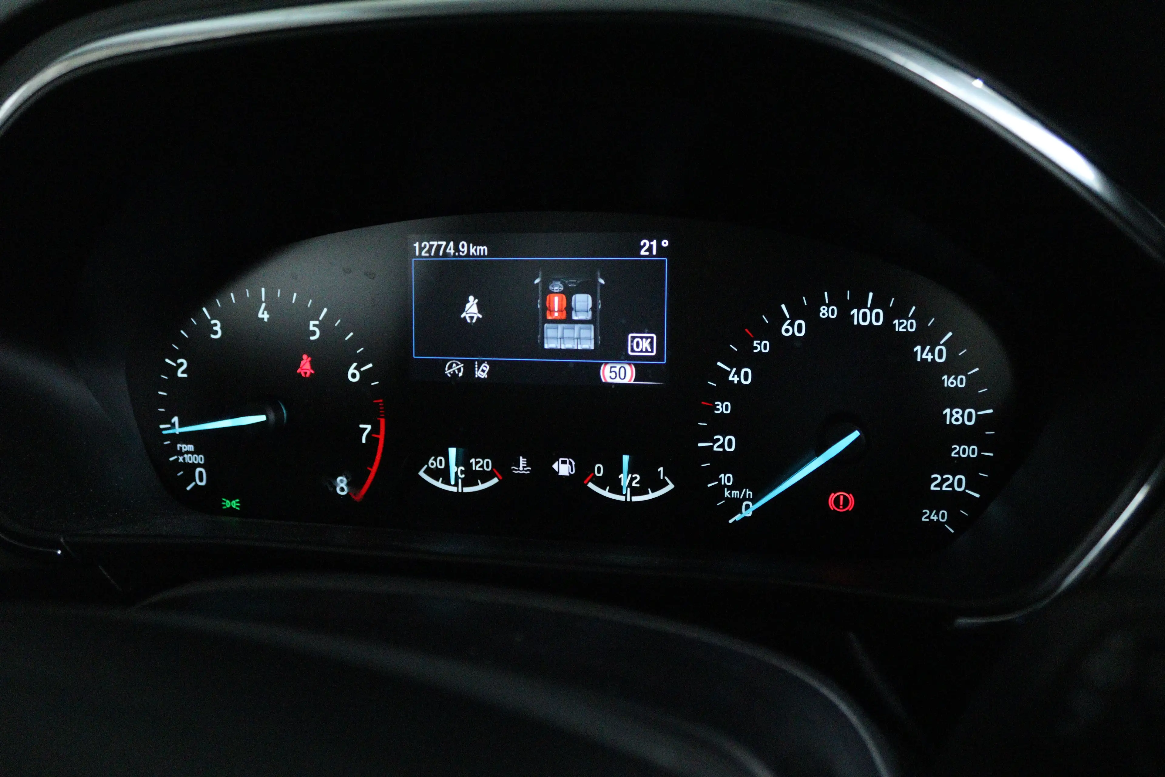 Ford Focus Wagon 1.0 EcoBoost Hybrid Titanium | Winter Pakket — photo 31