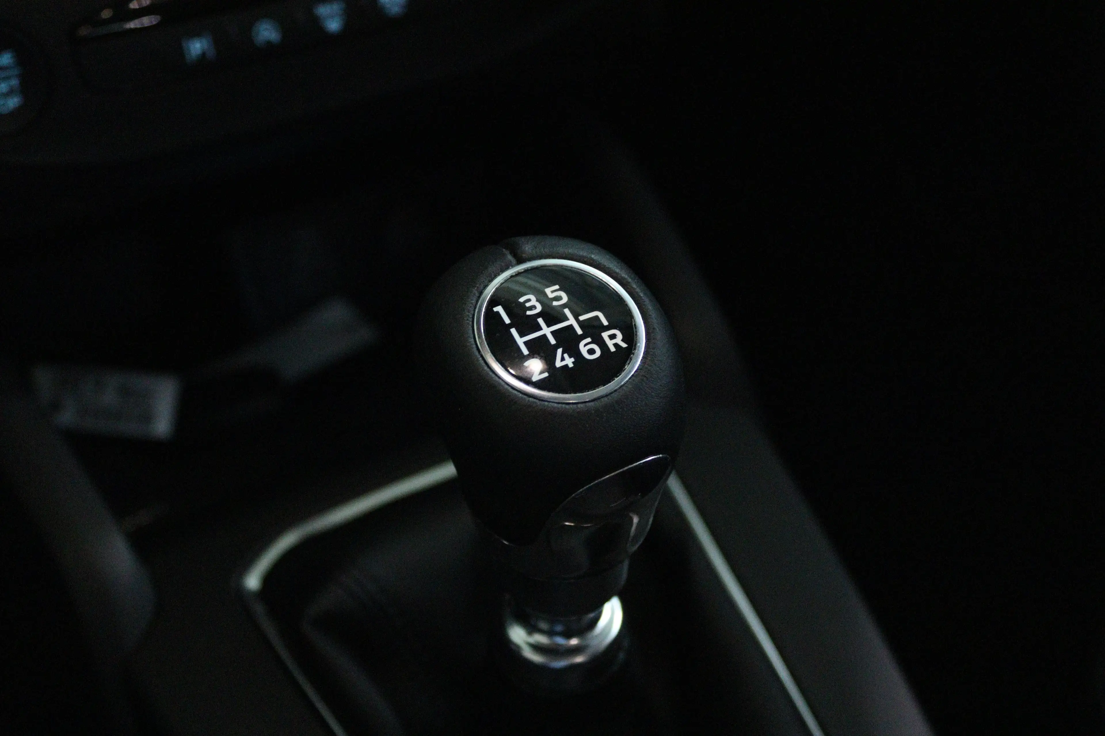 Ford Focus Wagon 1.0 EcoBoost Hybrid Titanium | Winter Pakket — photo 18