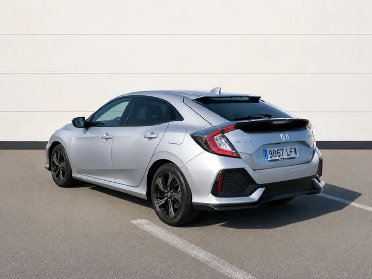 Honda Civic 1.0 VTEC Turbo Comfort Gris - 2