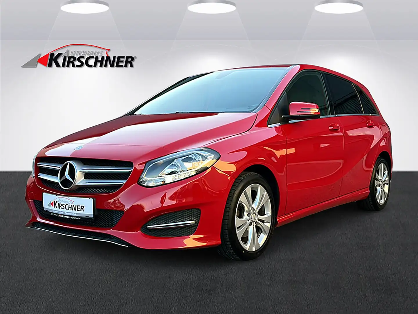 Mercedes-Benz B 180 A-Edition Rot - 1